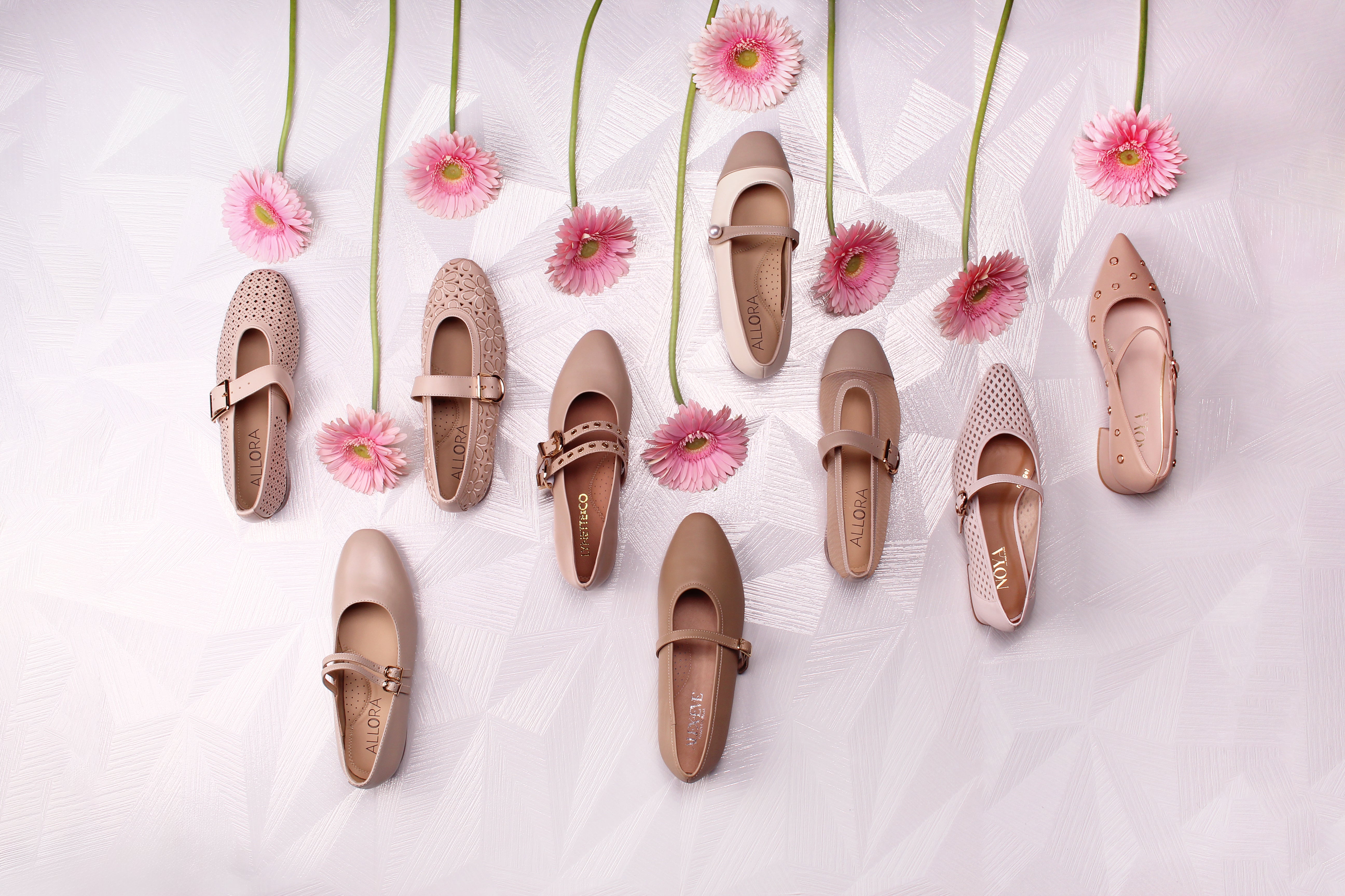 Soletto Shoes – Women's Trending Flats, Heels, Boots | Comfort & Style